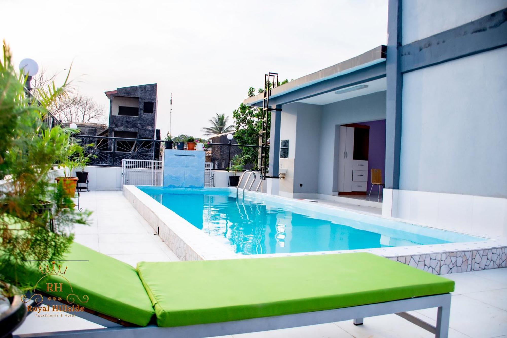Royal Hillside Apartments And Hotels Yaounde Bagian luar foto