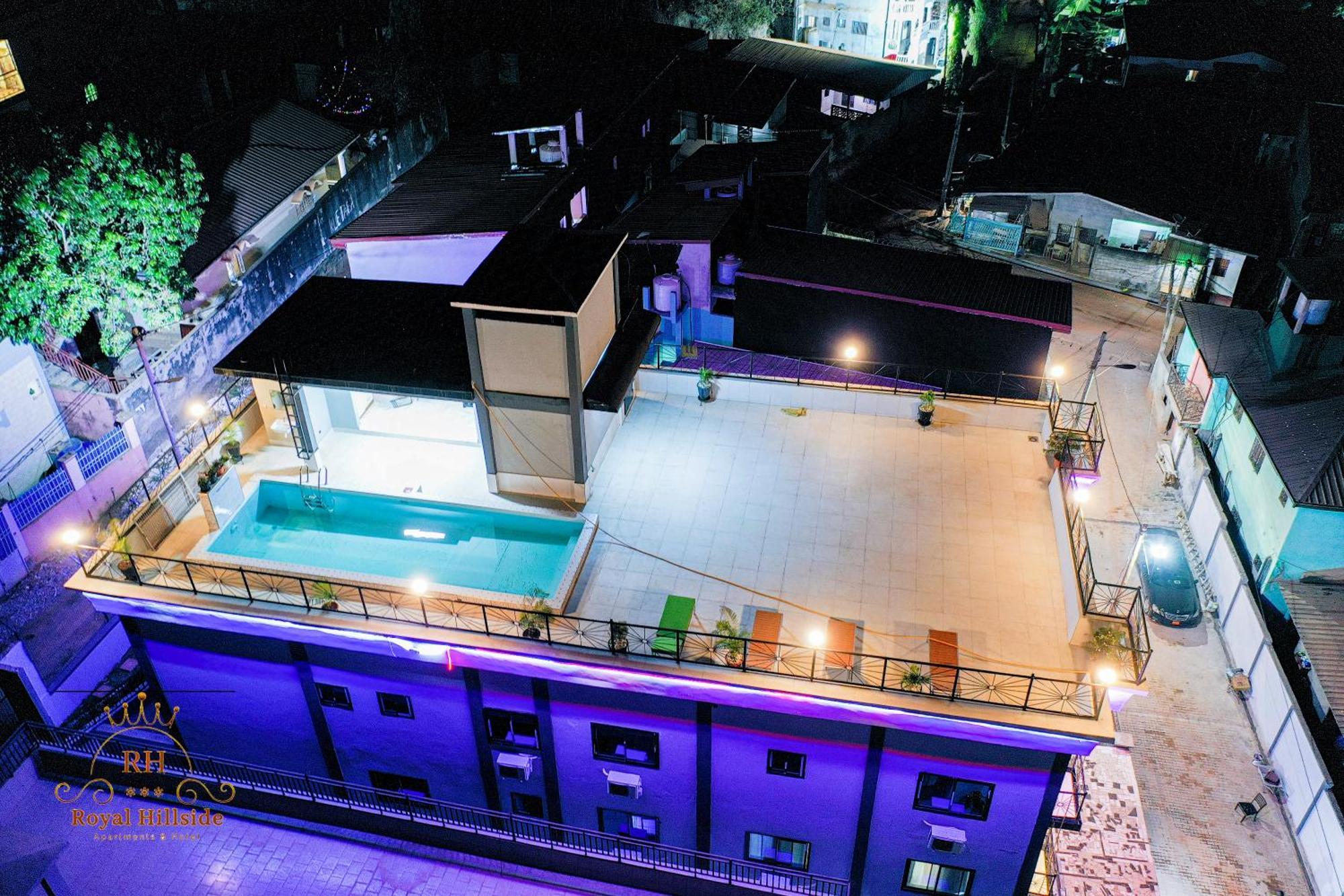 Royal Hillside Apartments And Hotels Yaounde Bagian luar foto