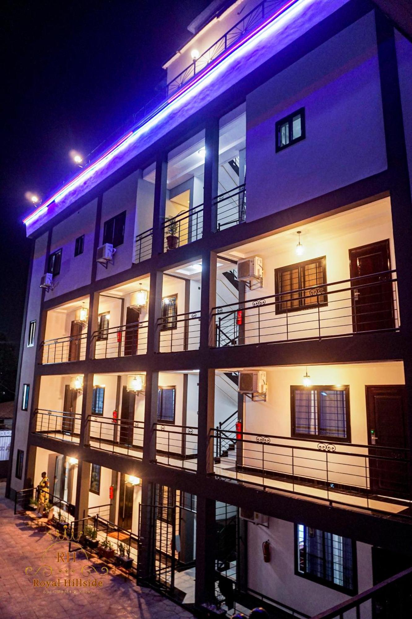 Royal Hillside Apartments And Hotels Yaounde Bagian luar foto